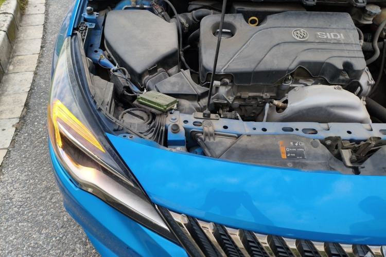 Used Buick Verano 2016 Hatchback 15S Automatic Leading Model Engine Bay Right