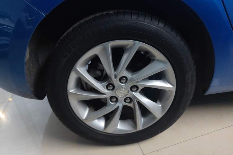 Used Buick Verano 2016 Hatchback 15S Automatic Ambition Model Exterior 8