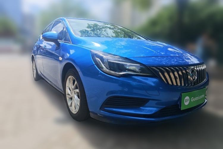Used Buick Verano 2016 Hatchback 15S Automatic Leading Model Front Right 45 Deg