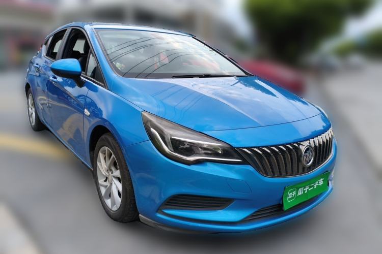 Used Buick Verano 2016 Hatchback 15S Automatic Leading Model Front Right 45 Deg