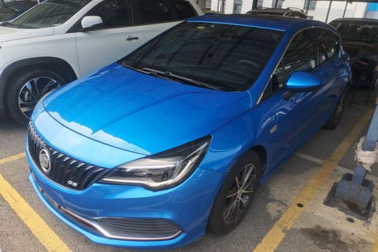 Used Buick Verano 2016 Hatchback GS 20T Dual-Clutch Passionate Sporty Model Guazi used car, China used car export, Used car for sale, Used Buick cars, Cheapest cars for sale