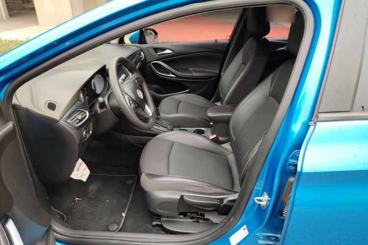 Used Buick Verano 2016 Hatchback 15S Automatic Leading Model Left Front Seat