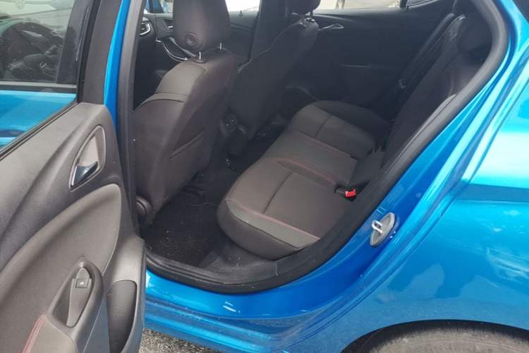 Used Buick Verano 2016 Two-Door GS 20T Dual-Clutch Haoting Sporty Model Left Rear Seat