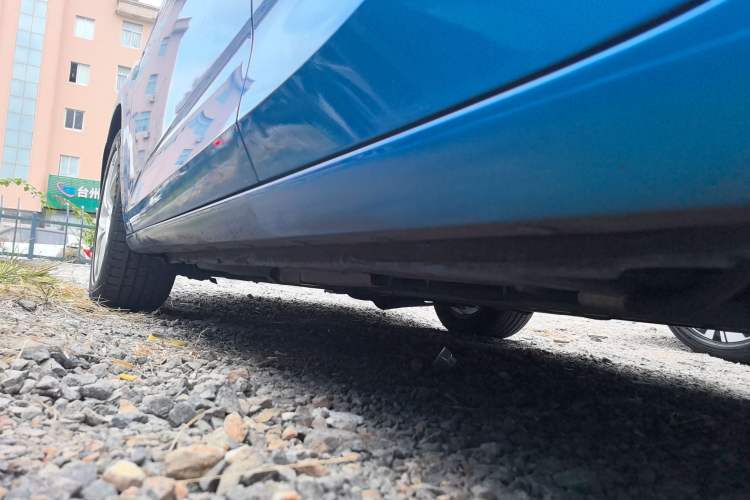 Used Buick Verano 2016 Hatchback 15S Automatic Ambition Model Left Side Sill