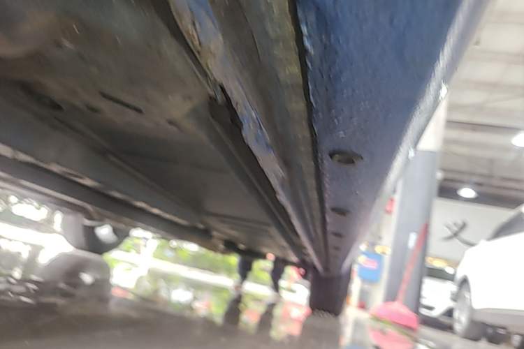 Used Buick Verano 2016 Hatchback 15S Automatic Ambition Model Left Side Sill