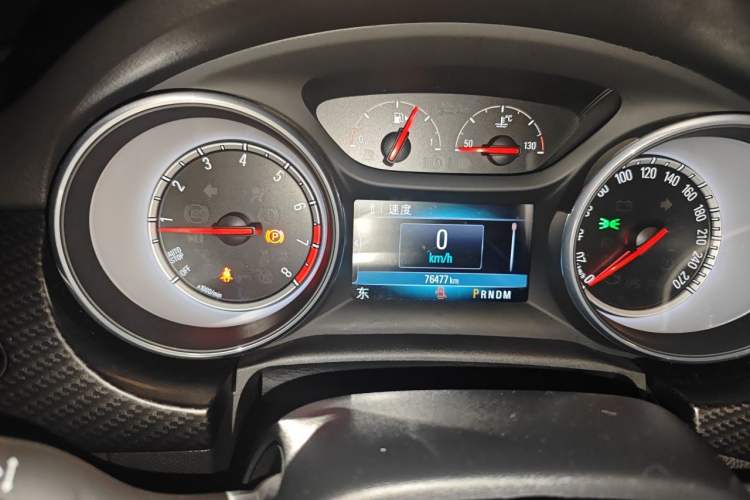 Used Buick Verano 2016 Hatchback GS 20T Dual-Clutch Passionate Sporty Model Odometer Close Up