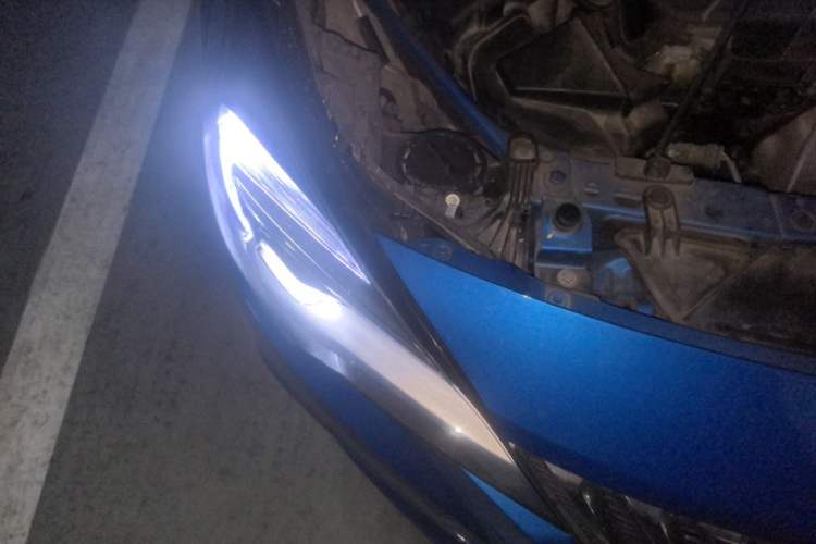 Used Buick Verano 2016 Hatchback 15S Automatic Ambition Model Right Front Headlight