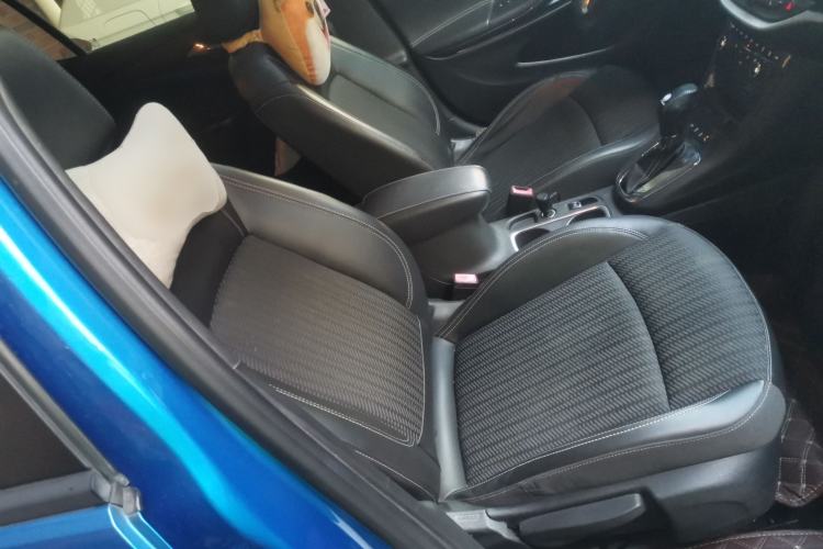Used Buick Verano 2016 Hatchback 15S Automatic Leading Model Right Front Seat