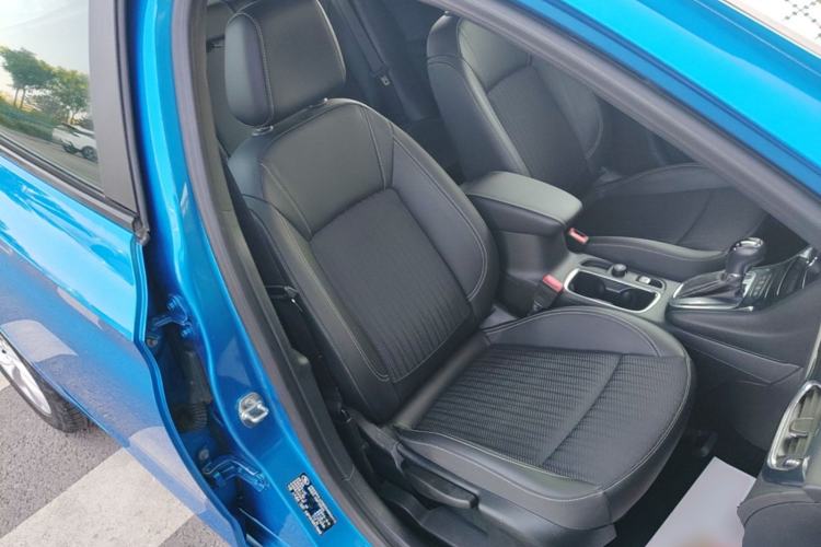 Used Buick Verano 2016 Hatchback 15S Automatic Leading Model Right Front Seat