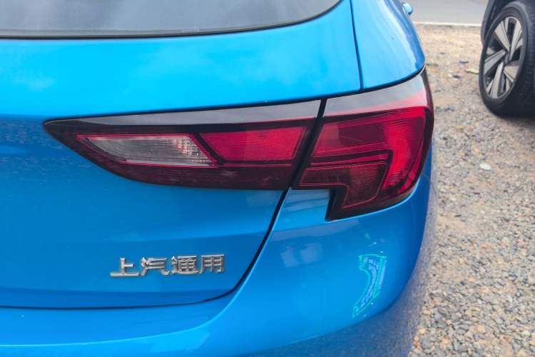Used Buick Verano 2016 Hatchback 15S Automatic Ambition Model Right Rear Taillight