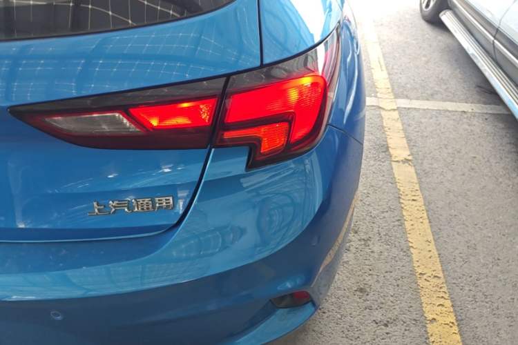 Used Buick Verano 2016 Hatchback GS 20T Dual-Clutch Passionate Sporty Model Right Rear Taillight
