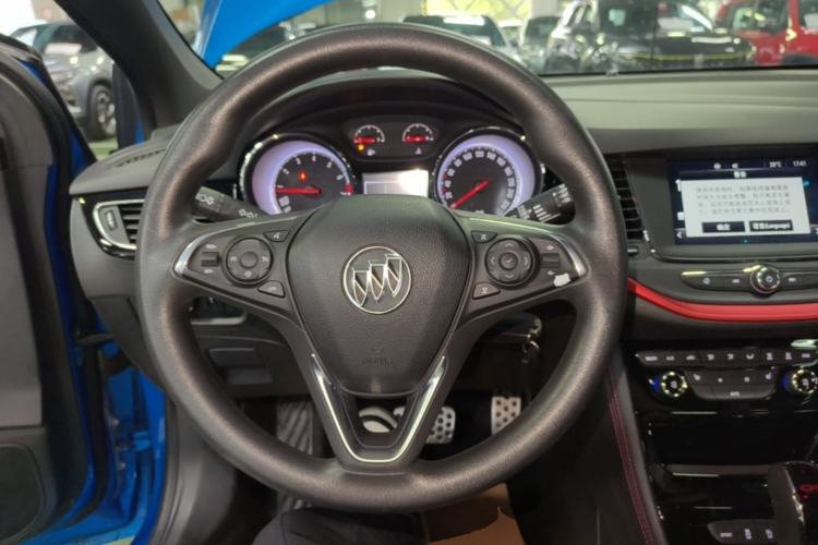 Used Buick Verano 2016 Hatchback GS 20T Dual-Clutch Passionate Sporty Model Steering Wheel
