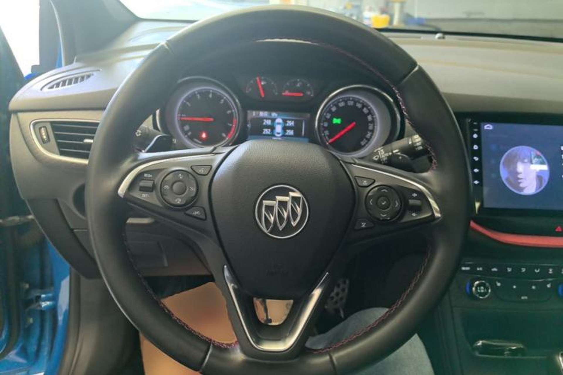 Used Buick Verano 2016 Hatchback GS 20T Dual-Clutch Passionate Sporty Model Steering Wheel