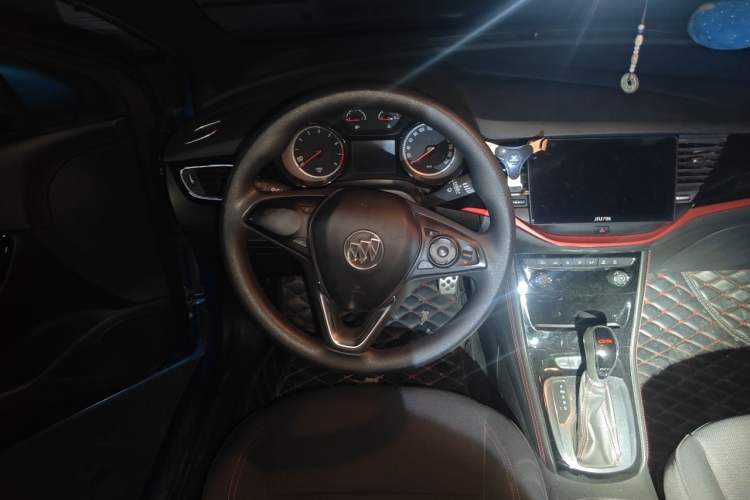 Used Buick Verano 2016 Two-Door GS 20T Dual-Clutch Haoting Sporty Model Steering Wheel