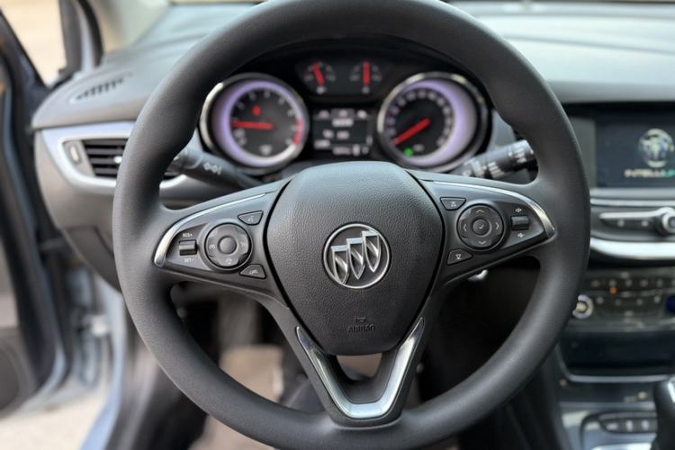 Used Buick Verano 2016 Hatchback 15S Automatic Leading Model Steering Wheel