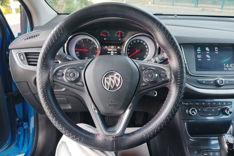 Used Buick Verano 2016 Hatchback 15S Automatic Leading Model Steering Wheel