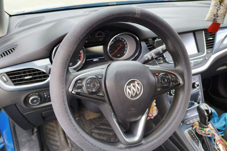 Used Buick Verano 2016 Hatchback 15S Automatic Leading Model Steering Wheel