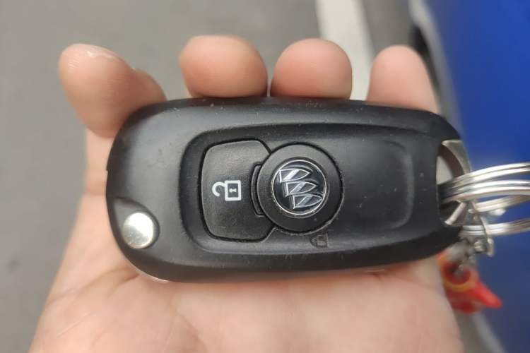 Used Buick Verano 2016 Hatchback 15S Automatic Ambition Model Vehicle Key