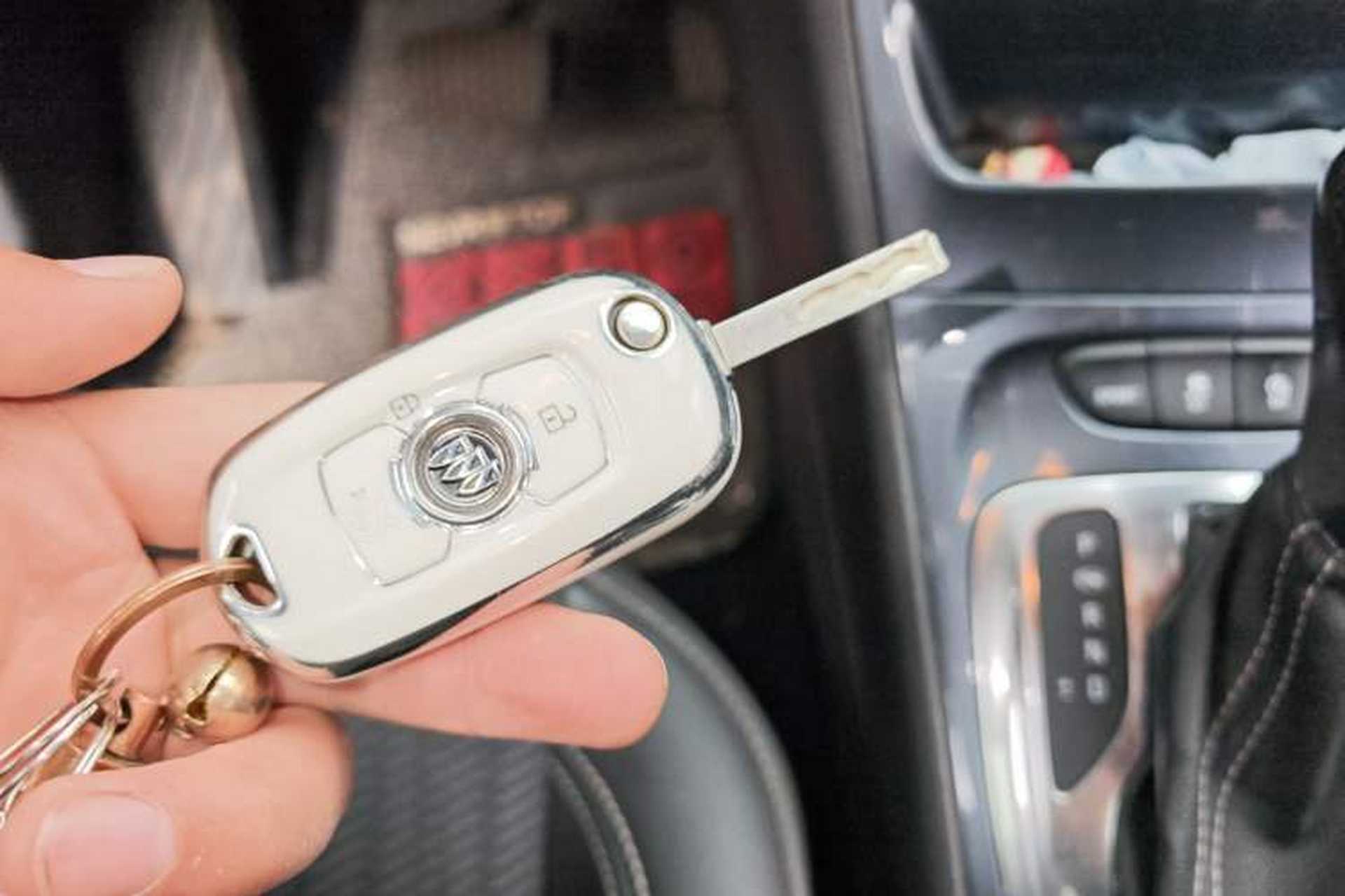 Used Buick Verano 2016 Hatchback 15S Automatic Leading Model Vehicle Key