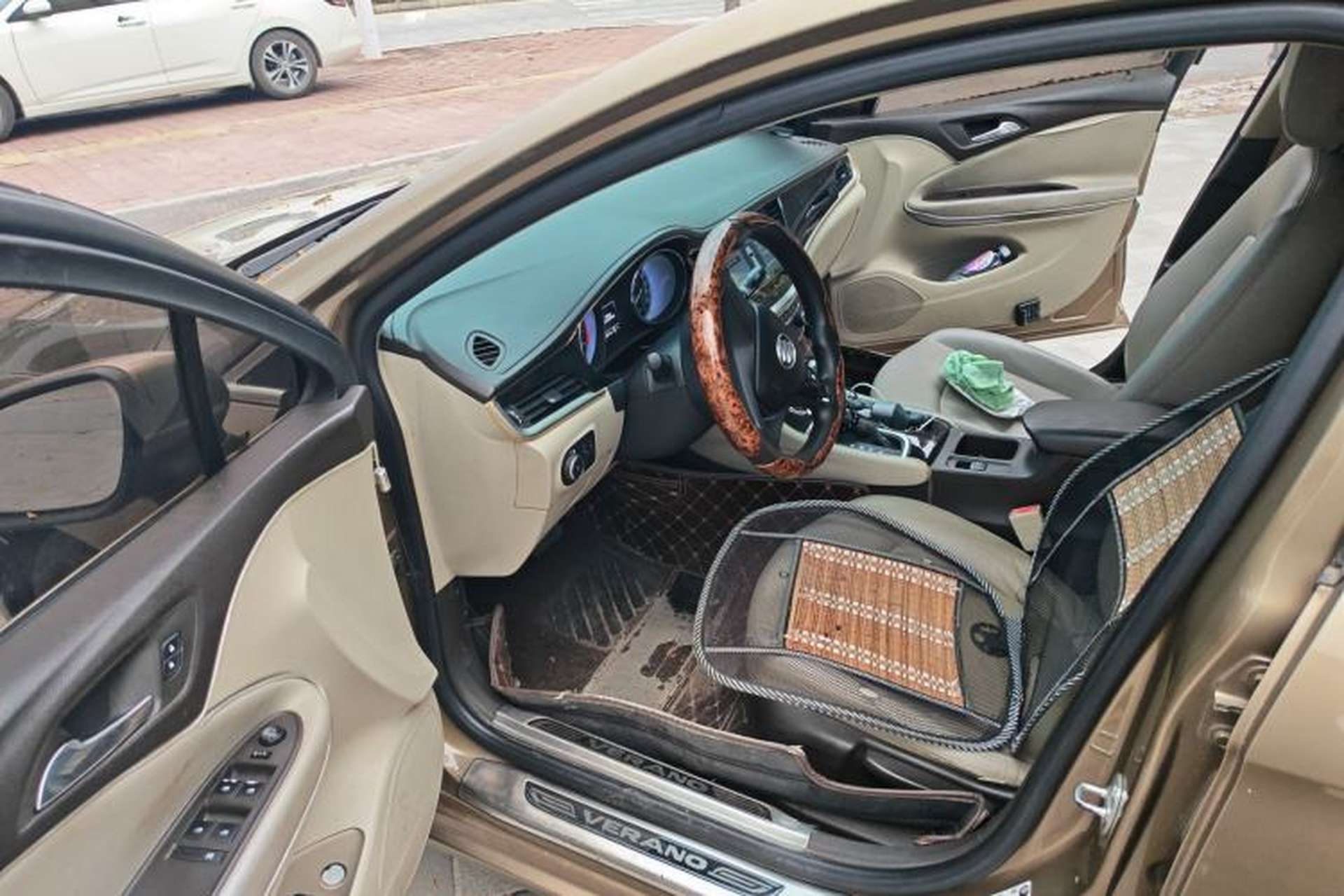 Used Buick Verano 2016 Hatchback 15S Automatic Leading Model Driver Seat