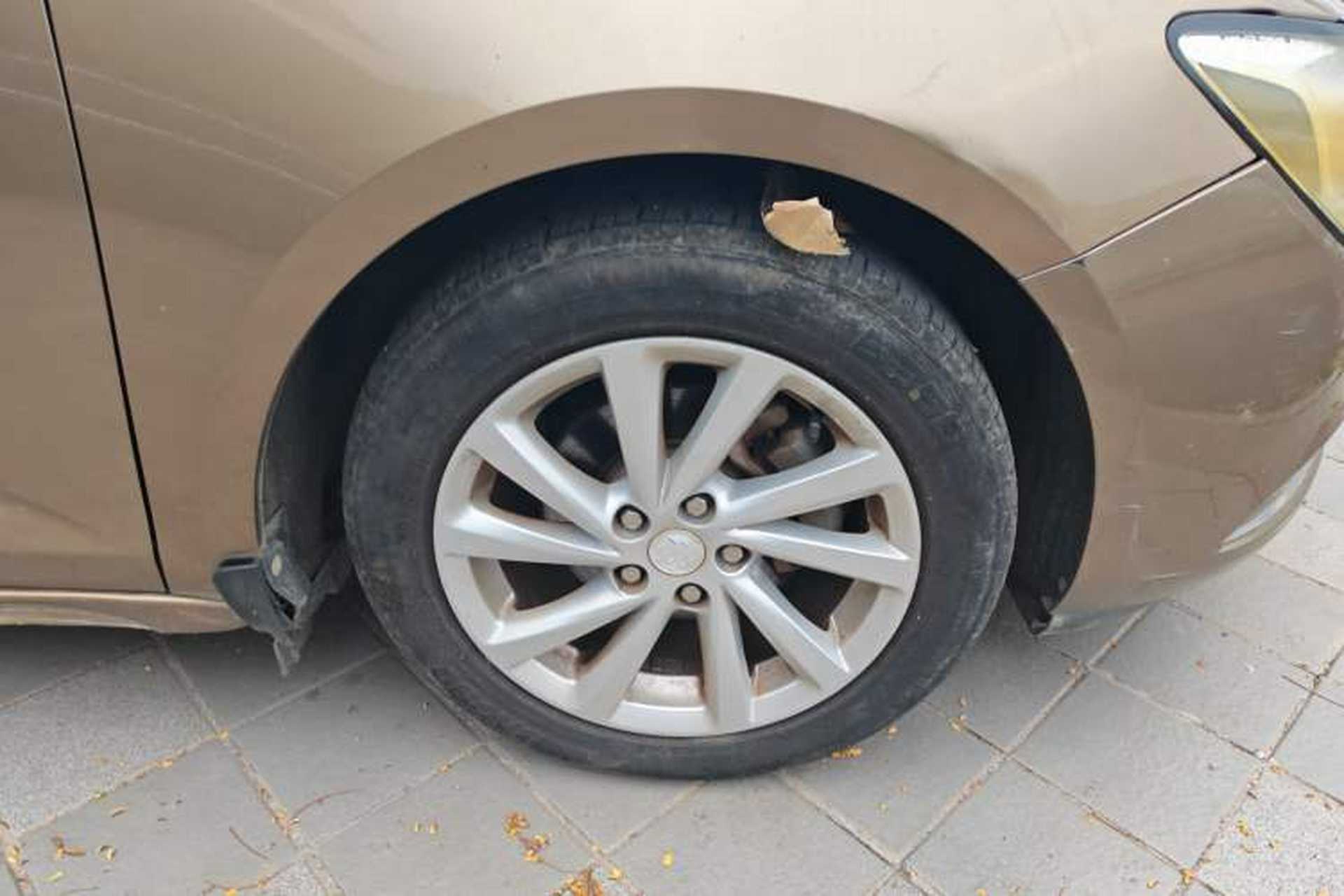 Used Buick Verano 2016 Hatchback 15S Automatic Leading Model Right Front Wheel Hub