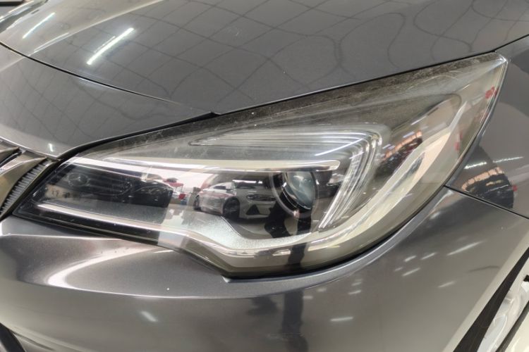Used Buick Verano 2016 Hatchback 15S Automatic Leading Model Exterior 12