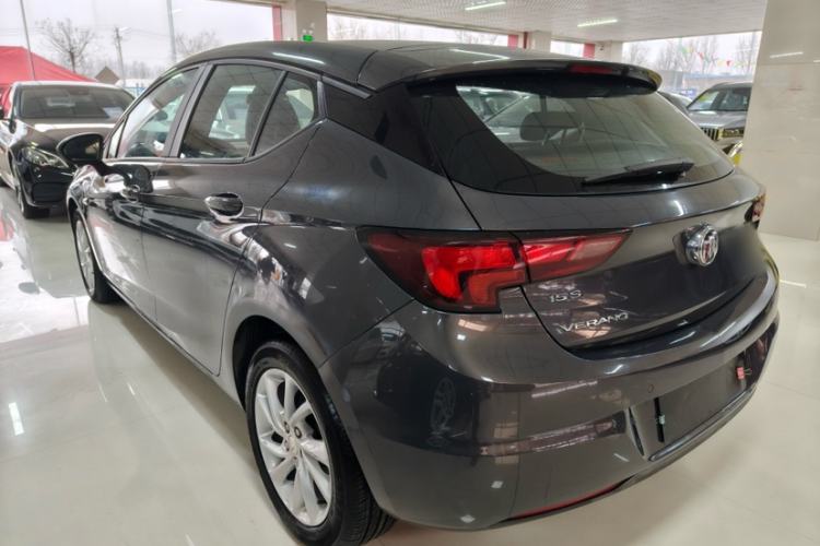 Used Buick Verano 2016 Hatchback 15S Automatic Leading Model Exterior 5