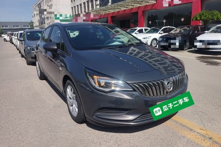 Used Buick Verano 2016 Hatchback 15S Automatic Leading Model Front Right 45 Deg
