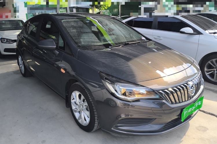 Used Buick Verano 2016 Hatchback 15S Automatic Leading Model Front Right 45 Deg