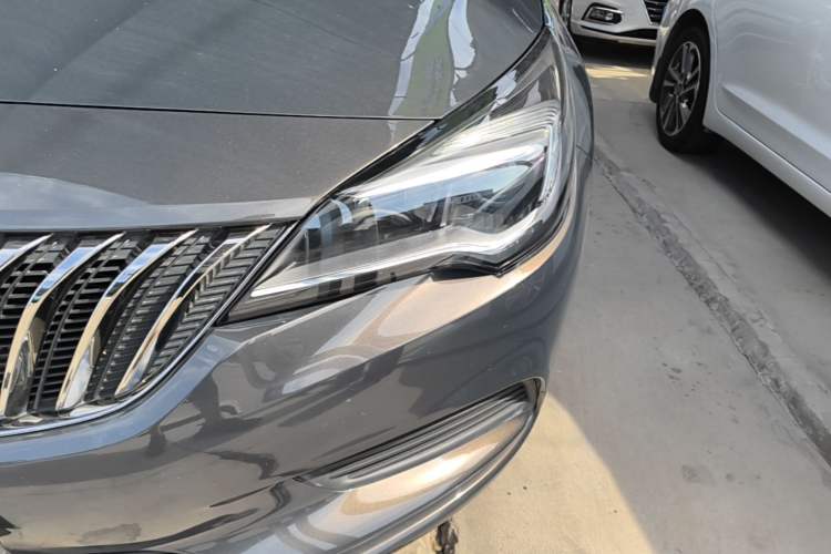 Used Buick Verano 2016 Hatchback 15S Automatic Leading Model Left Front Headlight