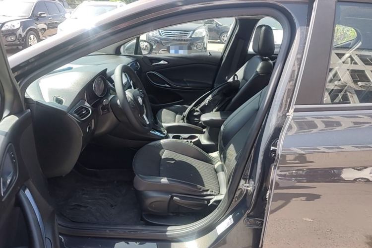 Used Buick Verano 2016 Hatchback 15S Automatic Leading Model Left Front Seat