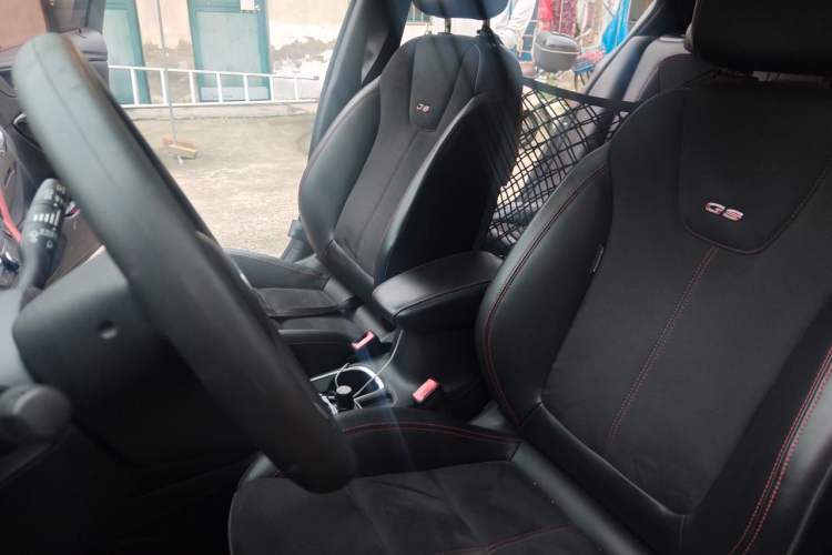 Used Buick Verano 2016 Hatchback GS 20T Dual-Clutch Passionate Sporty Model Left Front Seat