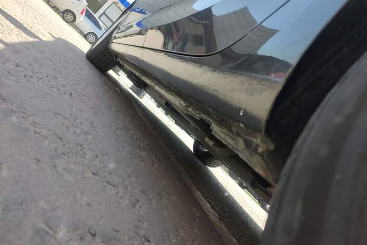 Used Buick Verano 2016 Hatchback 15S Automatic Leading Model Left Side Sill