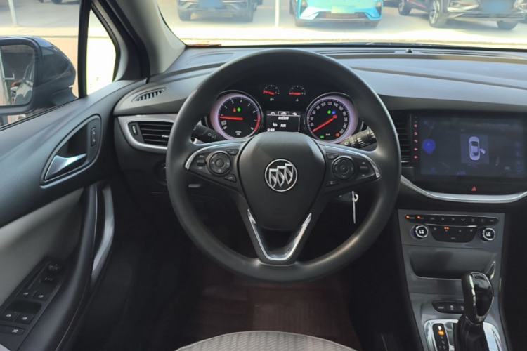 Used Buick Verano 2016 Hatchback 15S Automatic Leading Model Steering Wheel
