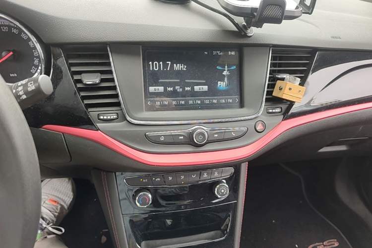 Used Buick Verano 2016 Two-Door GS 20T Dual-Clutch Haoting Sporty Model Audio And AC Panel