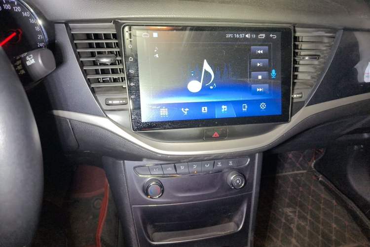 Used Buick Verano 2016 Hatchback 15S Automatic Ambition Model Audio And AC Panel