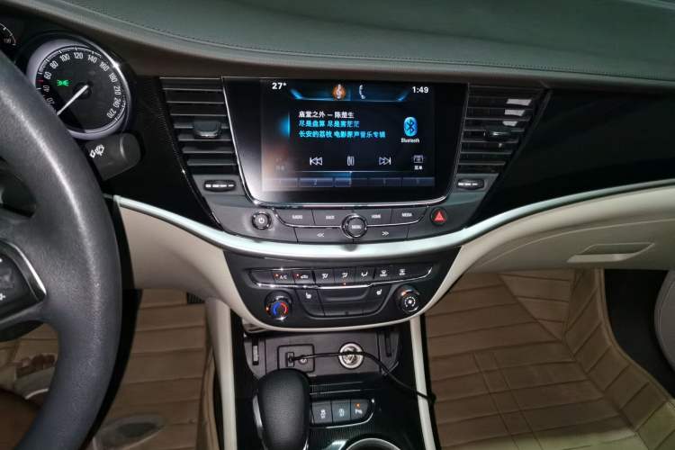 Used Buick Verano 2016 Hatchback 15S Automatic Leading Model Audio And AC Panel