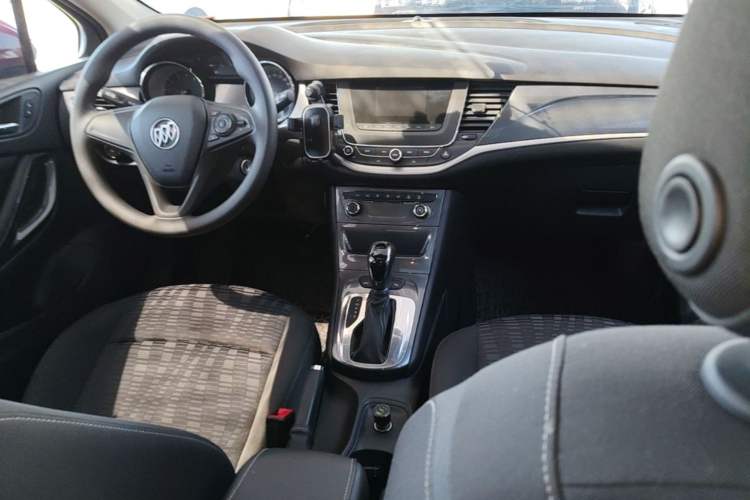 Used Buick Verano 2016 Hatchback 15S Automatic Ambition Model Center Console