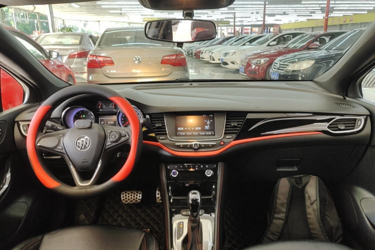 Used Buick Verano 2016 Two-Door GS 20T Dual-Clutch Haoting Sporty Model Center Console