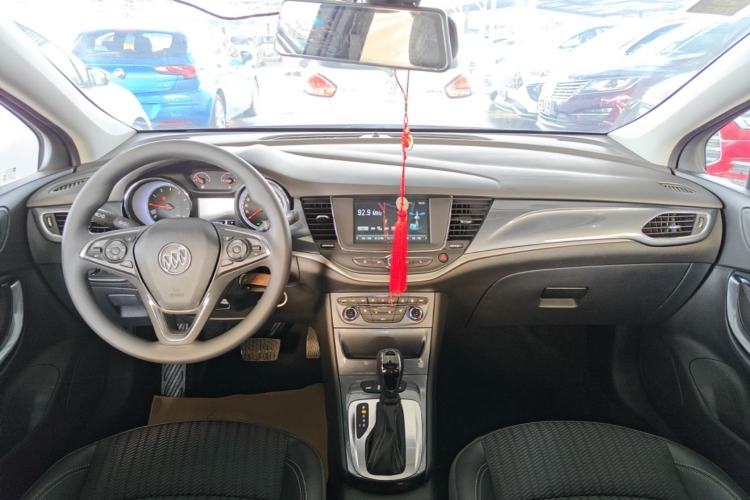 Used Buick Verano 2016 Hatchback 15S Automatic Leading Model Center Console