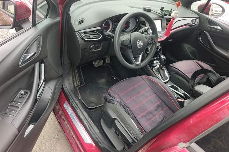 Used Buick Verano 2016 Two-Door GS 20T Dual-Clutch Haoting Sporty Model Driver Seat