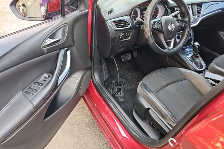 Used Buick Verano 2016 Hatchback 15S Automatic Leading Model Driver Seat