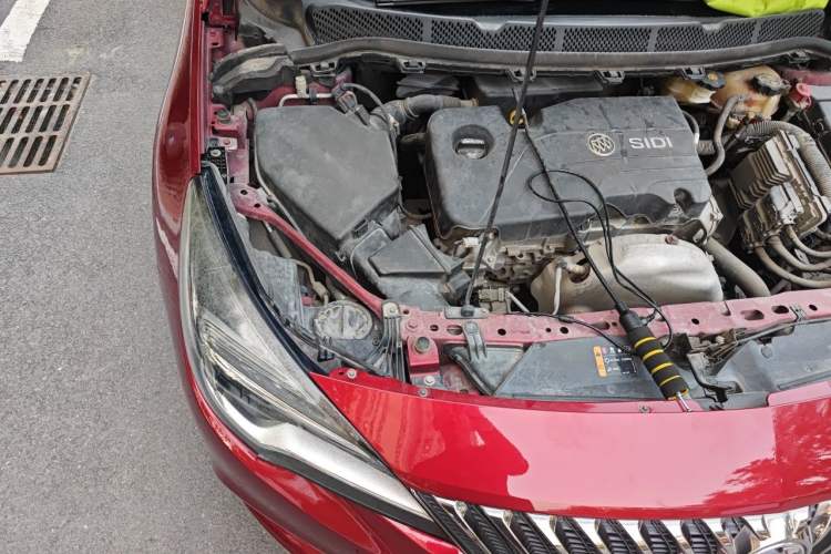 Used Buick Verano 2016 Hatchback 15S Automatic Leading Model Engine Bay Right