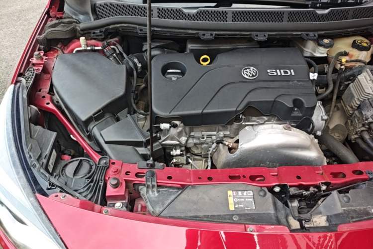 Used Buick Verano 2016 Hatchback 15S Automatic Leading Model Engine Bay Right