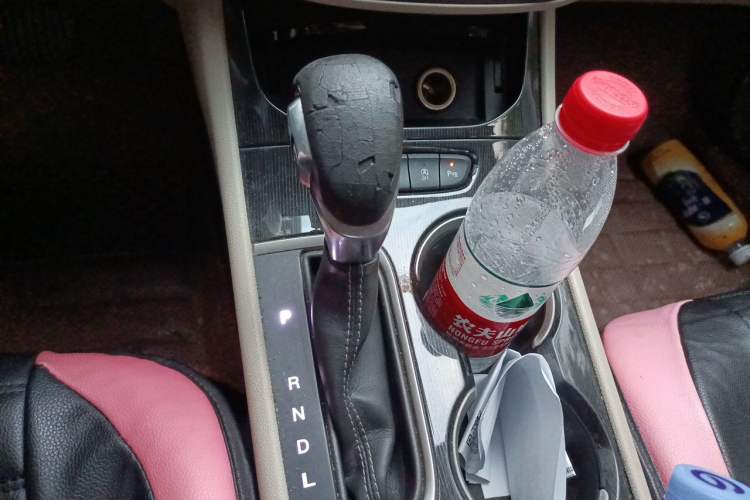 Used Buick Verano 2016 Hatchback 15S Automatic Leading Model Gear Lever