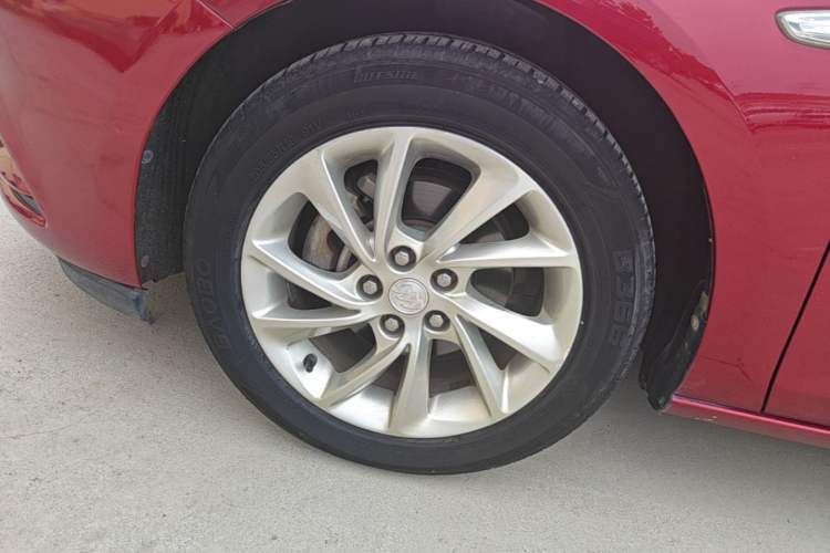 Used Buick Verano 2016 Hatchback 15S Automatic Leading Model Left Front Wheel Hub