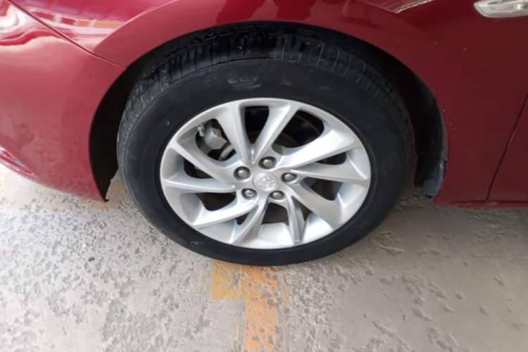 Used Buick Verano 2016 Hatchback 15S Automatic Ambition Model Left Front Wheel Hub