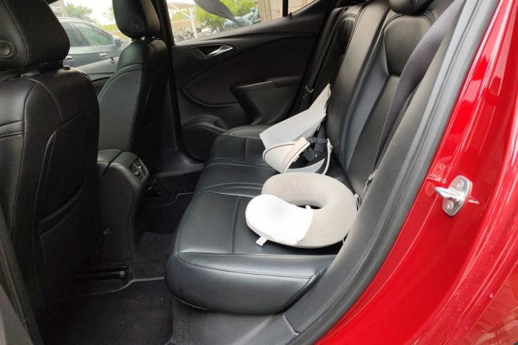 Used Buick Verano 2016 Two-Door GS 20T Dual-Clutch Haoting Sporty Model Left Rear Seat