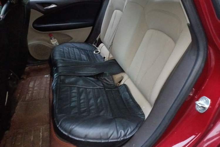 Used Buick Verano 2016 Hatchback 15S Automatic Leading Model Left Rear Seat