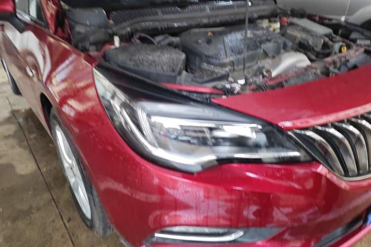 Used Buick Verano 2016 Hatchback 15S Automatic Ambition Model Right Front Headlight